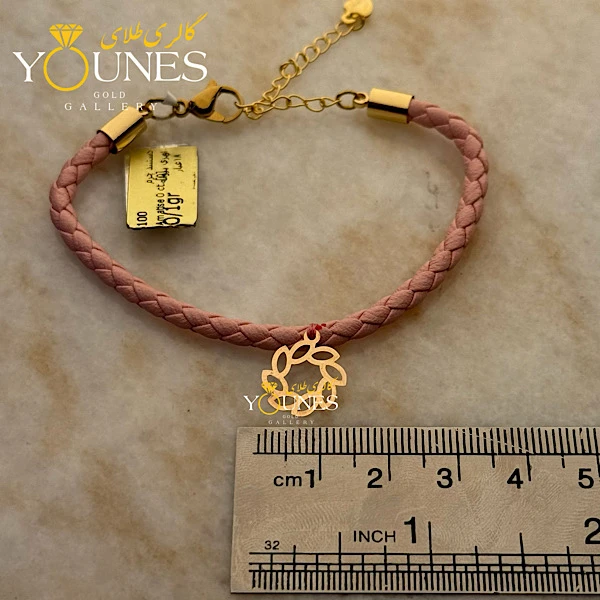 دستبند چرم گل طلا